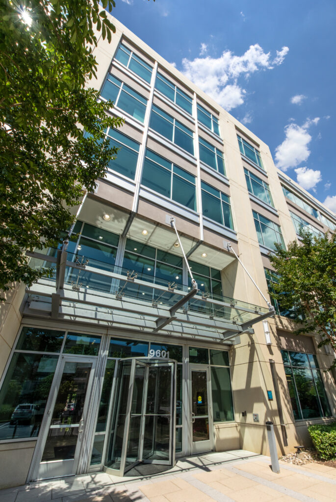 Front entrance of a five story MOB.